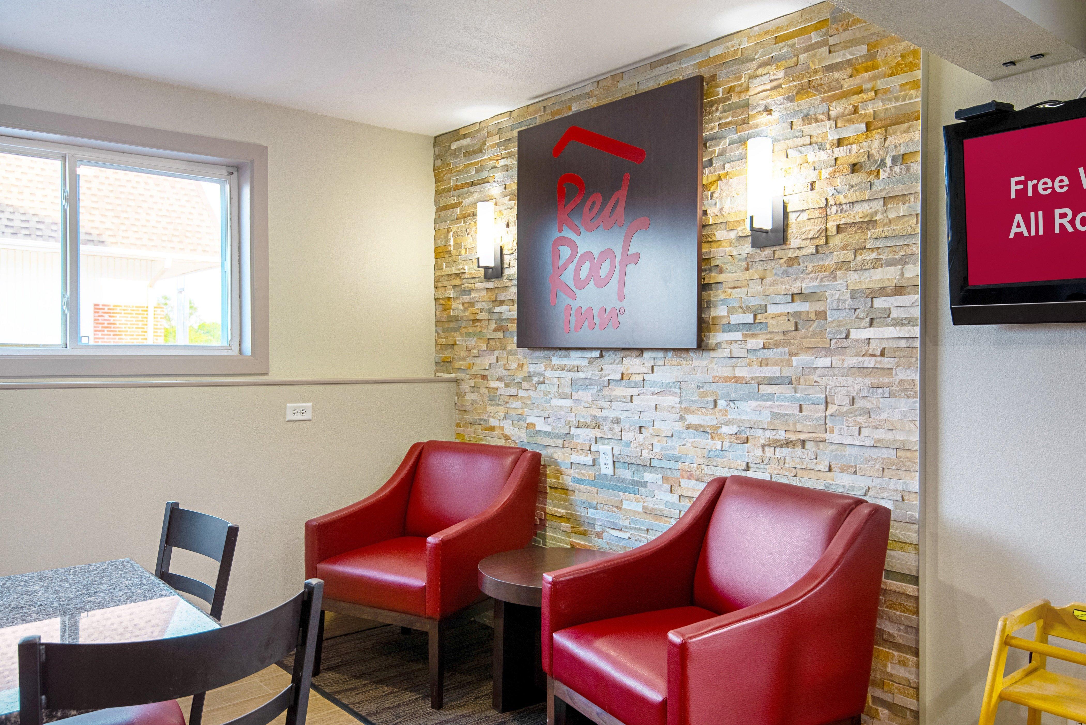 Red Roof Inn Cameron Exterior photo
