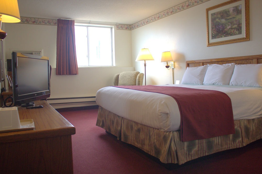 Red Roof Inn Cameron Exterior photo